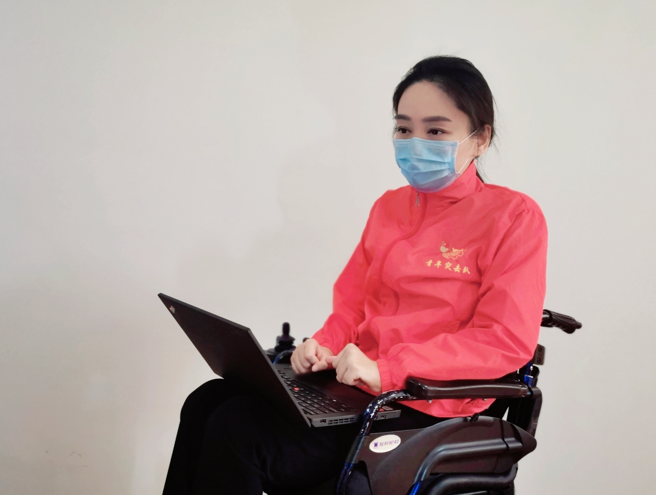 全国道德模范董明:在轮椅上用行动,专业守护武汉