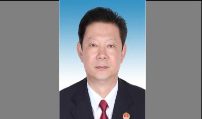 金兆军:党组成员、副检察长 