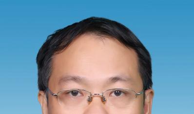 曾军宁:党组书记、检察长